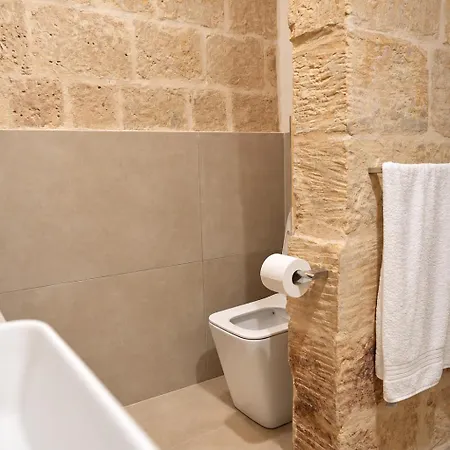 55 A - Apartment Valletta